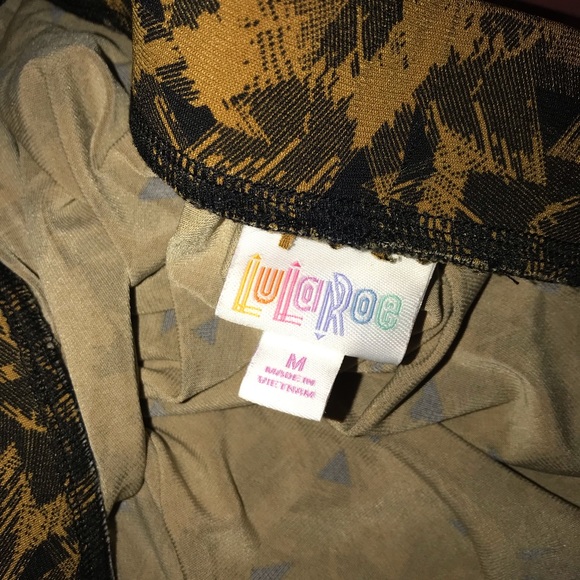 Lula Roe Madison - size M - Picture 3 of 3